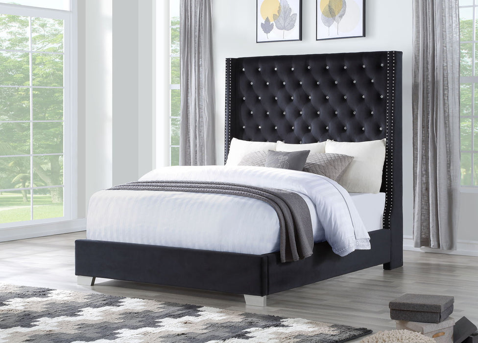 Aria – King Bed