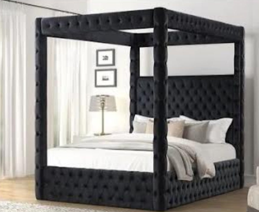 Castle – KING BED BLACK