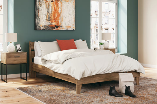Deanlow Platform Panel Bed