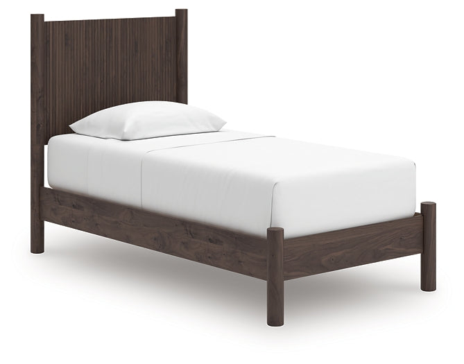 Pamytta  Panel Platform Bed