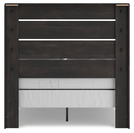 Hollivern Full Panel Bed with Mirrored Dresser and Chest