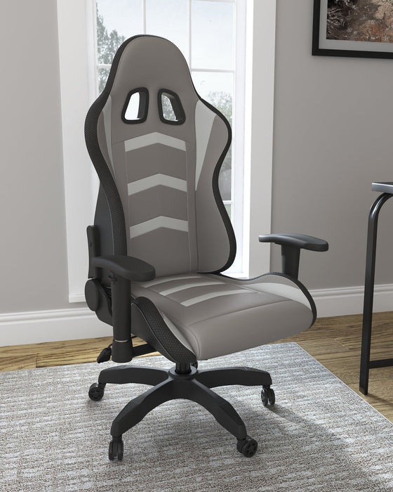 Lynxtyn Home Office Swivel Desk Chair Huntsville Furniture Outlet