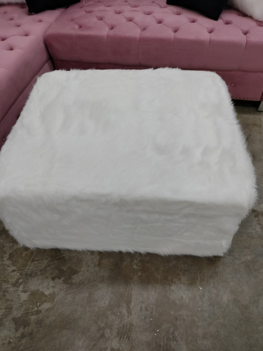 Barbie PERLA PINK SECTIONAL + Fuzzy Sectional