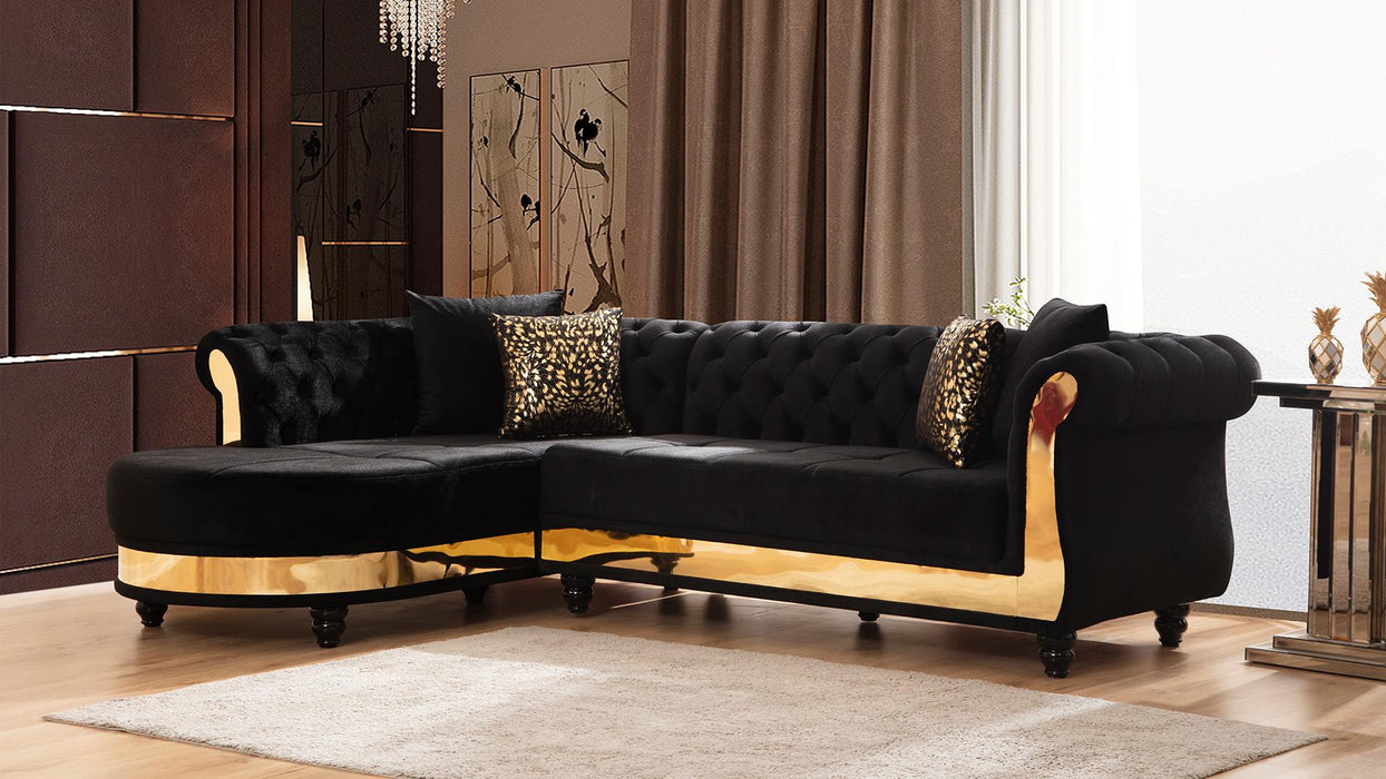 Julia Sectional in Black