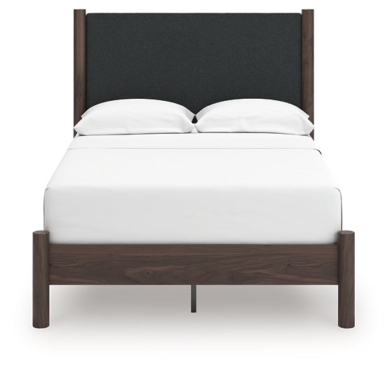 Pamytta  Upholstered Panel Platform Bed