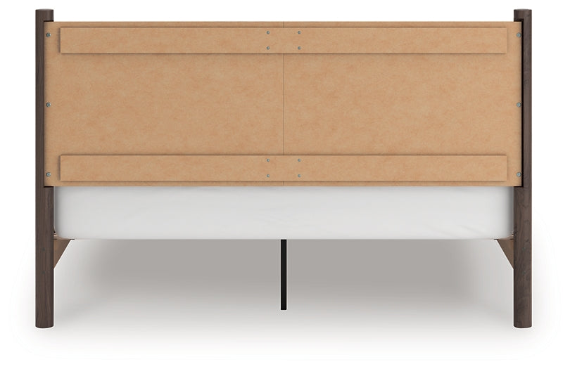 Pamytta  Panel Platform Bed