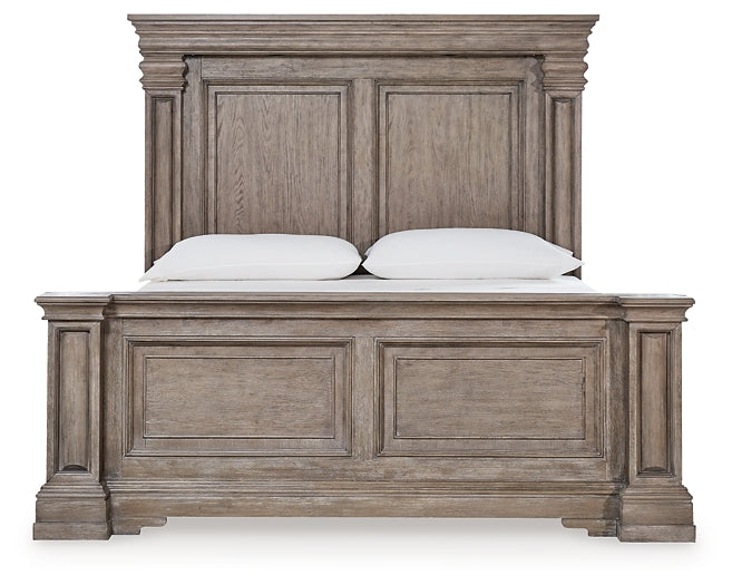 Blairhurst King Panel Bed with Mirrored Dresser and Chest
