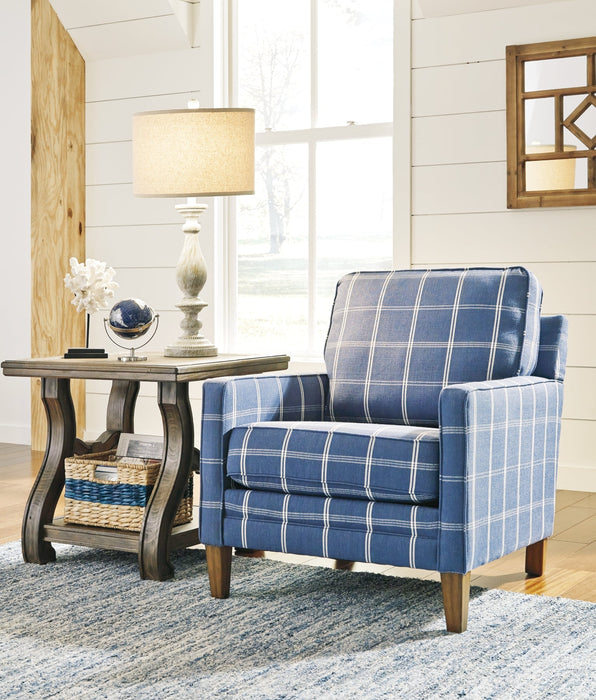 Bernadate Poly Table Lamp (2/CN) Huntsville Furniture Outlet