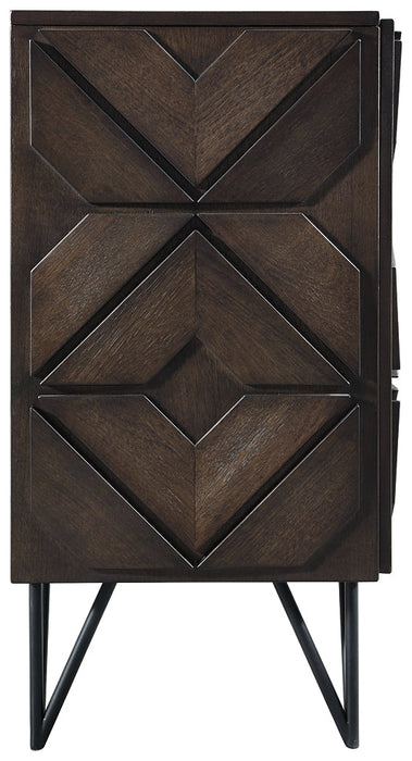 Chasinfield Extra Large TV Stand Huntsville Furniture Outlet