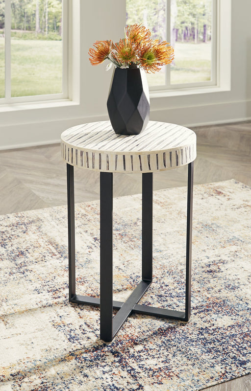 Crewridge Accent Table Huntsville Furniture Outlet