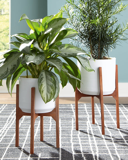 Dorcey Planter Set (2/CN) Huntsville Furniture Outlet
