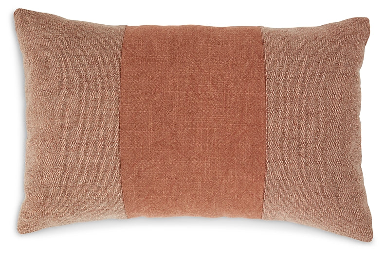 Dovinton Pillow Huntsville Furniture Outlet