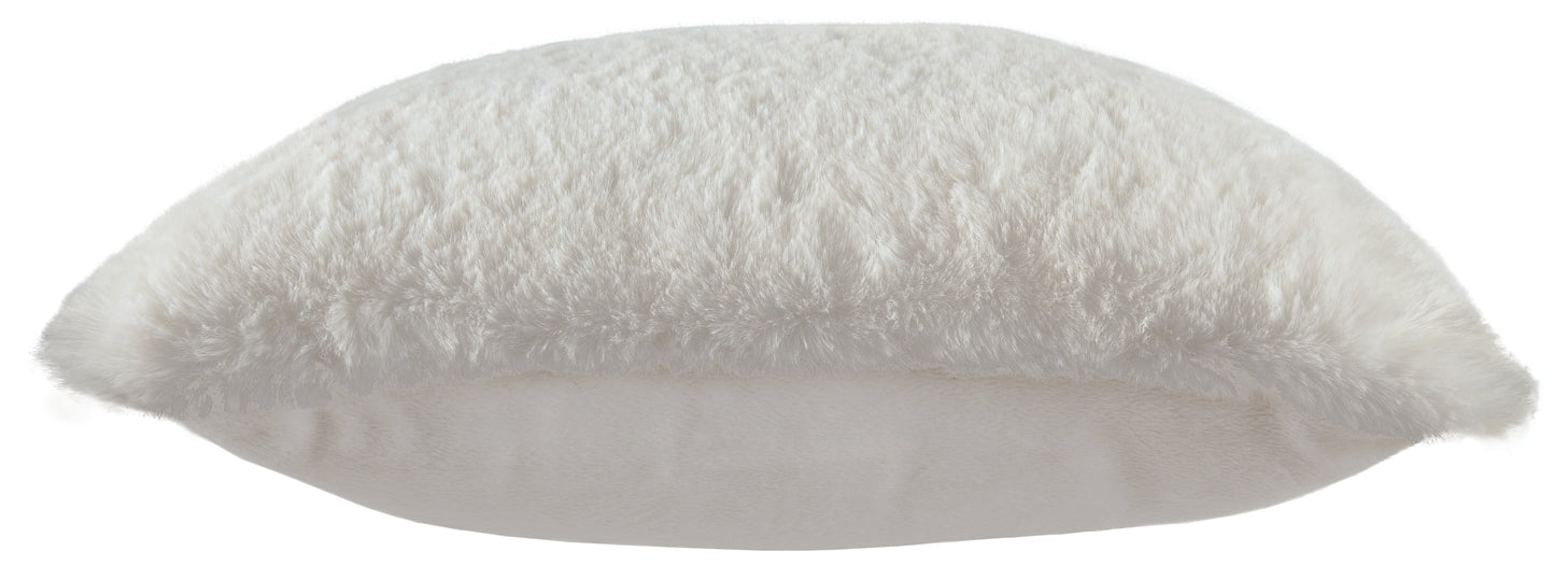 Gariland Pillow Huntsville Furniture Outlet