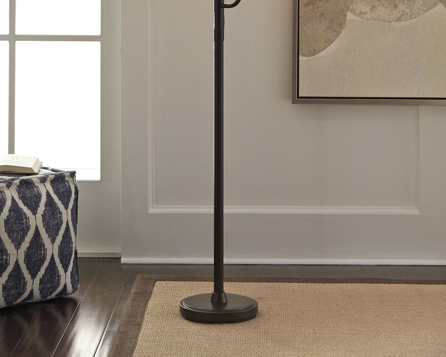 Jaak Metal Floor Lamp (1/CN) Huntsville Furniture Outlet