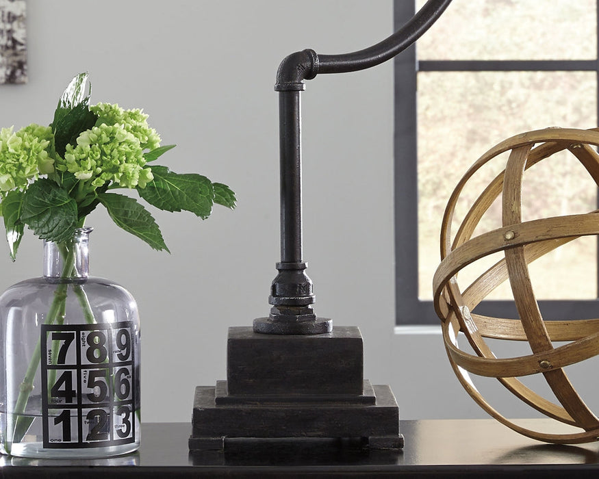 Jae Metal Desk Lamp (1/CN) Huntsville Furniture Outlet