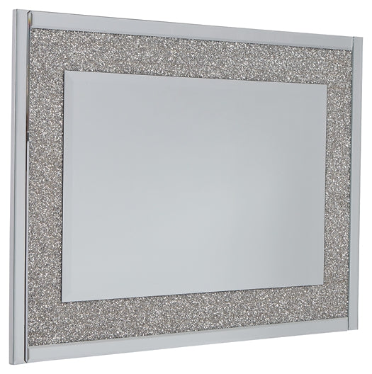 Kingsleigh Accent Mirror Huntsville Furniture Outlet