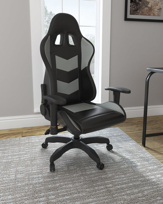 Lynxtyn Home Office Swivel Desk Chair Huntsville Furniture Outlet