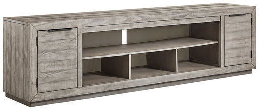 Naydell XL TV Stand w/Fireplace Option Huntsville Furniture Outlet