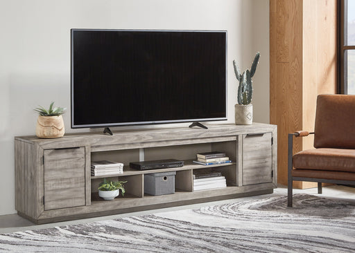 Naydell XL TV Stand w/Fireplace Option Huntsville Furniture Outlet