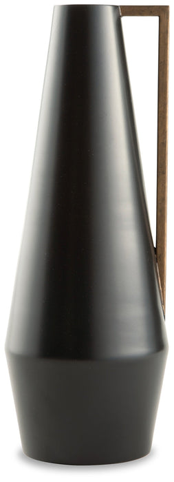 Pouderbell Vase Huntsville Furniture Outlet