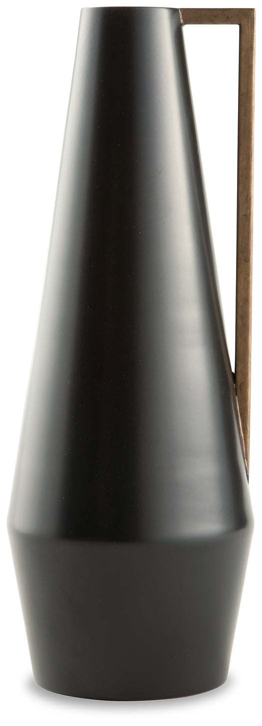 Pouderbell Vase Huntsville Furniture Outlet
