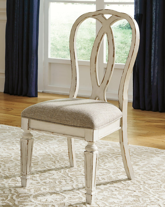Realyn Dining Table and 6 Chairs Huntsville Furniture Outlet