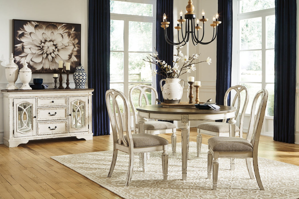 Realyn Dining UPH Side Chair (2/CN) Huntsville Furniture Outlet