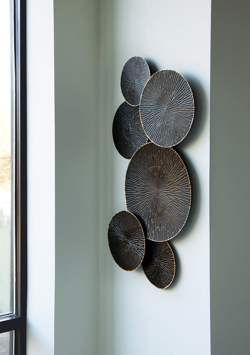 Rhetlen Wall Decor Huntsville Furniture Outlet