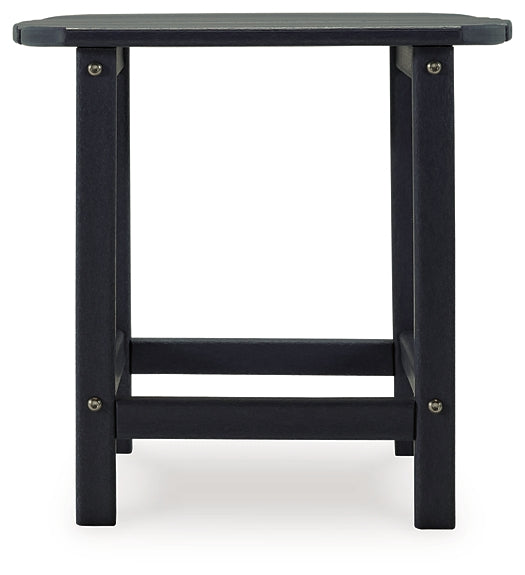 Sundown Treasure End Table Huntsville Furniture Outlet