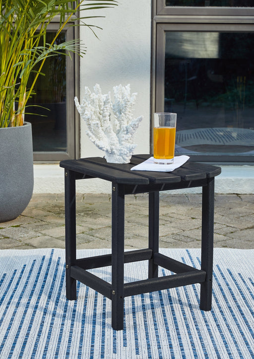 Sundown Treasure End Table Huntsville Furniture Outlet